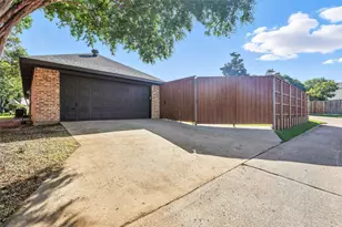 1402 Country Ln, Allen, TX 75002 - Photo 35