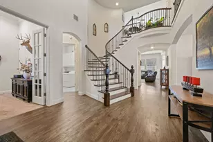 1223 Canyon, Grapevine, TX 76051 - Photo 7