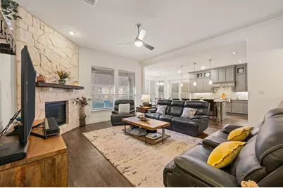 1223 Canyon, Grapevine, TX 76051 - Photo 11