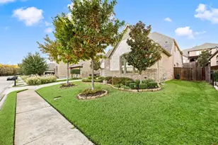 1223 Canyon, Grapevine, TX 76051 - Photo 3