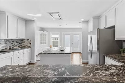 4325 Locke Avenue, Fort Worth, TX 76107 - Photo 15