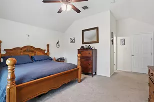 568 Willowview Dr, Saginaw, TX 76179 - Photo 17