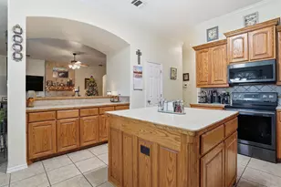 568 Willowview Dr, Saginaw, TX 76179 - Photo 13