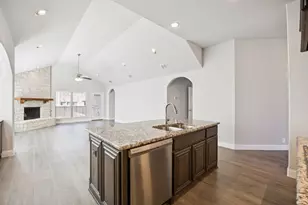 1036 Sandy Hill Rd, Burleson, TX 76028 - Photo 9