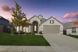 1036 Sandy Hill Rd, Burleson, TX 76028 - Photo 1