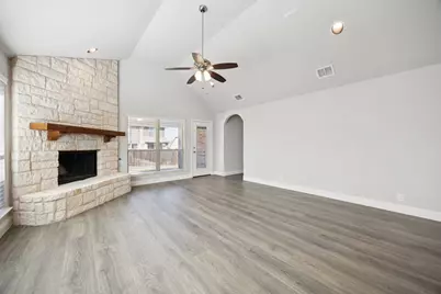 1036 Sandy Hill Road, Burleson, TX 76028 - Photo 17