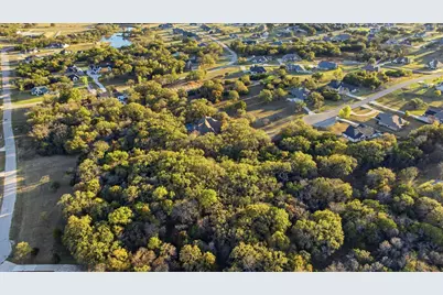 417 Acorn Trail, Granbury, TX 76049 - Photo 9