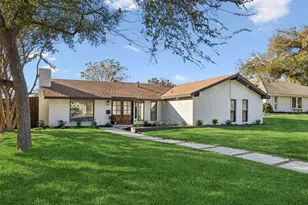 12303 Cedar Bend Dr, Dallas, TX 75244 - Photo 3