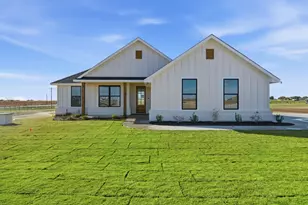 1001 Paramount Dr, Cresson, TX 76035 - Photo 1
