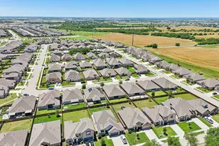 1816 Dunstan Dr, Fort Worth, TX 76052 - Photo 39