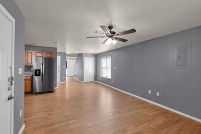 1205 E Powell Avenue, Fort Worth, TX 76104 - Photo 7