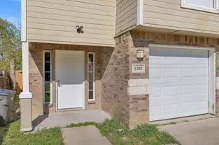 1205 E Powell Ave, Fort Worth, TX 76104 - Photo 21