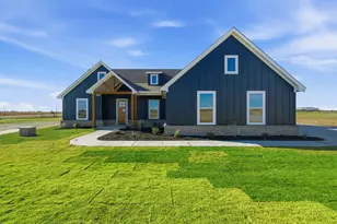 1005 Paramount Dr, Cresson, TX 76035 - Photo 1