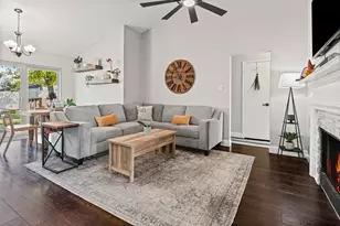 4017 Huckleberry Dr, Fort Worth, TX 76137 - Photo 9