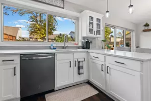 4017 Huckleberry Dr, Fort Worth, TX 76137 - Photo 15