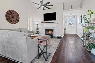 4017 Huckleberry Dr, Fort Worth, TX 76137 - Photo 11