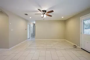 1240 Carla St, Denison, TX 75020 - Photo 3