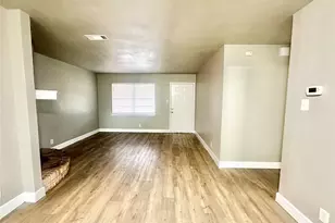 5109 Cloyce Ct, North Richland Hills, TX 76180 - Photo 5