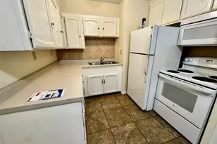 1706 Saddle Rd, Granbury, TX 76049 - Photo 7