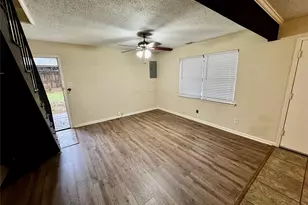 1706 Saddle Rd, Granbury, TX 76049 - Photo 5