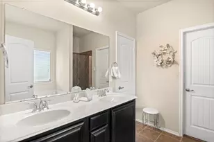 107 Holly St, Waxahachie, TX 75165 - Photo 23