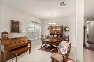 107 Holly St, Waxahachie, TX 75165 - Photo 5