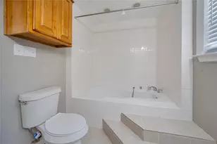 1015 W Walker St, Denison, TX 75020 - Photo 27