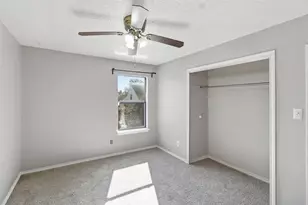 331 Hopewell St, Grand Prairie, TX 75052 - Photo 15