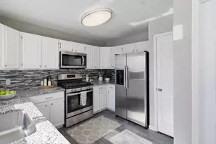 331 Hopewell St, Grand Prairie, TX 75052 - Photo 5