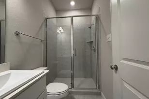 624 Hutchinson Ln, Lewisville, TX 75077 - Photo 17