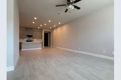 624 Hutchinson Lane, Lewisville, TX 75077 - Photo 13