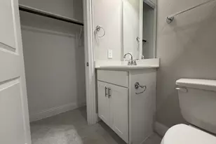 624 Hutchinson Ln, Lewisville, TX 75077 - Photo 19