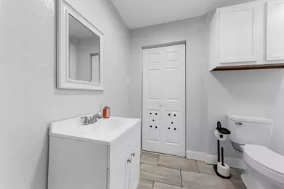 1130 Kellum Street, Waco, TX 76704 - Photo 9