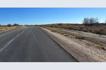 2820 Lucky Pepper Drive, Granbury, TX 76049 - Photo 15