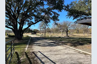 2820 Lucky Pepper Drive, Granbury, TX 76049 - Photo 25