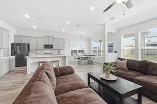 14733 Equine Trail, Fort Worth, TX 76052 - Photo 11