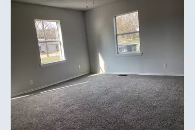 1506 S Travis Street, Denison, TX 75021 - Photo 9