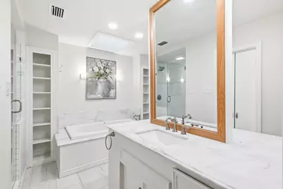 2813 Raintree Drive, Carrollton, TX 75006 - Photo 25