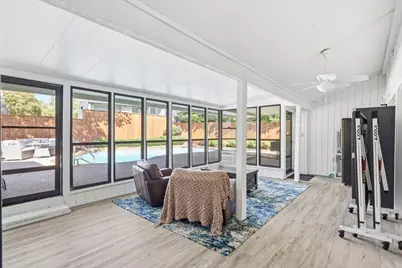 2813 Raintree Drive, Carrollton, TX 75006 - Photo 33