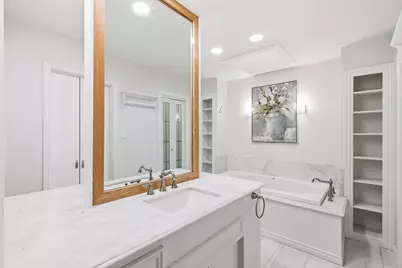 2813 Raintree Drive, Carrollton, TX 75006 - Photo 23