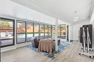 2813 Raintree Dr, Carrollton, TX 75006 - Photo 27