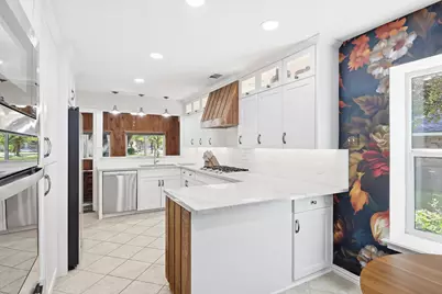 2813 Raintree Drive, Carrollton, TX 75006 - Photo 17