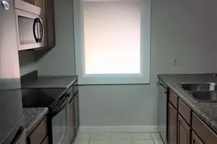 1720 Stonegate Dr, Denton, TX 76205 - Photo 7