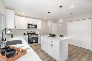 6402 Faircove Cir, Garland, TX 75043 - Photo 15