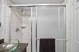 11102 Valleydale Dr, Dallas, TX 75230 - Photo 19