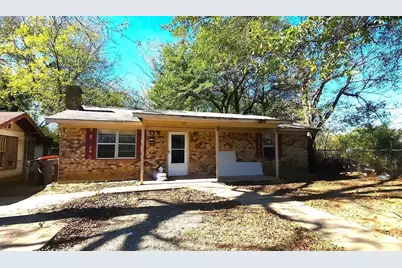 145 NE 11th, Paris, TX 75460 - Photo 1