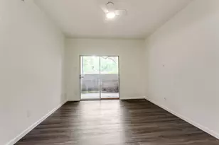 8601 Park Ln, Dallas, TX 75231 - Photo 11