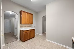 511 Rocky Creek Dr, Mansfield, TX 76063 - Photo 9