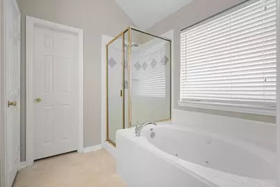 511 Rocky Creek Drive, Mansfield, TX 76063 - Photo 21