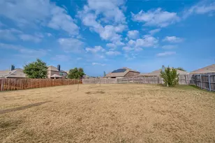 8601 Trailblazer Dr, Cross Roads, TX 76227 - Photo 23